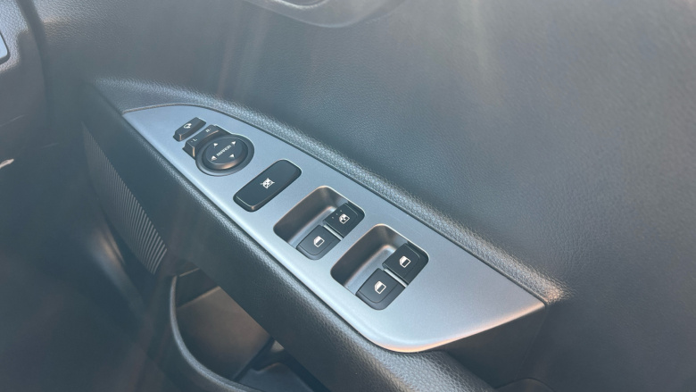 Kia Stonic 1.0T GDi 48V GT-Line S 5dr DCT Petrol Estate